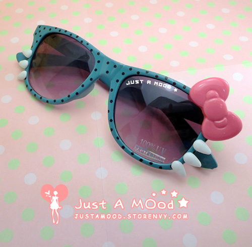 Hello Kitty Glasses Hello Kitty Glasses Dotted Kawaii Blog 2