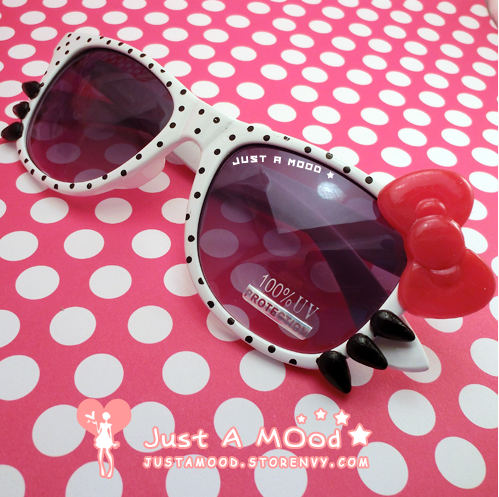 Hello Kitty Glasses Hello Kitty Glasses Dotted Kawaii Blog